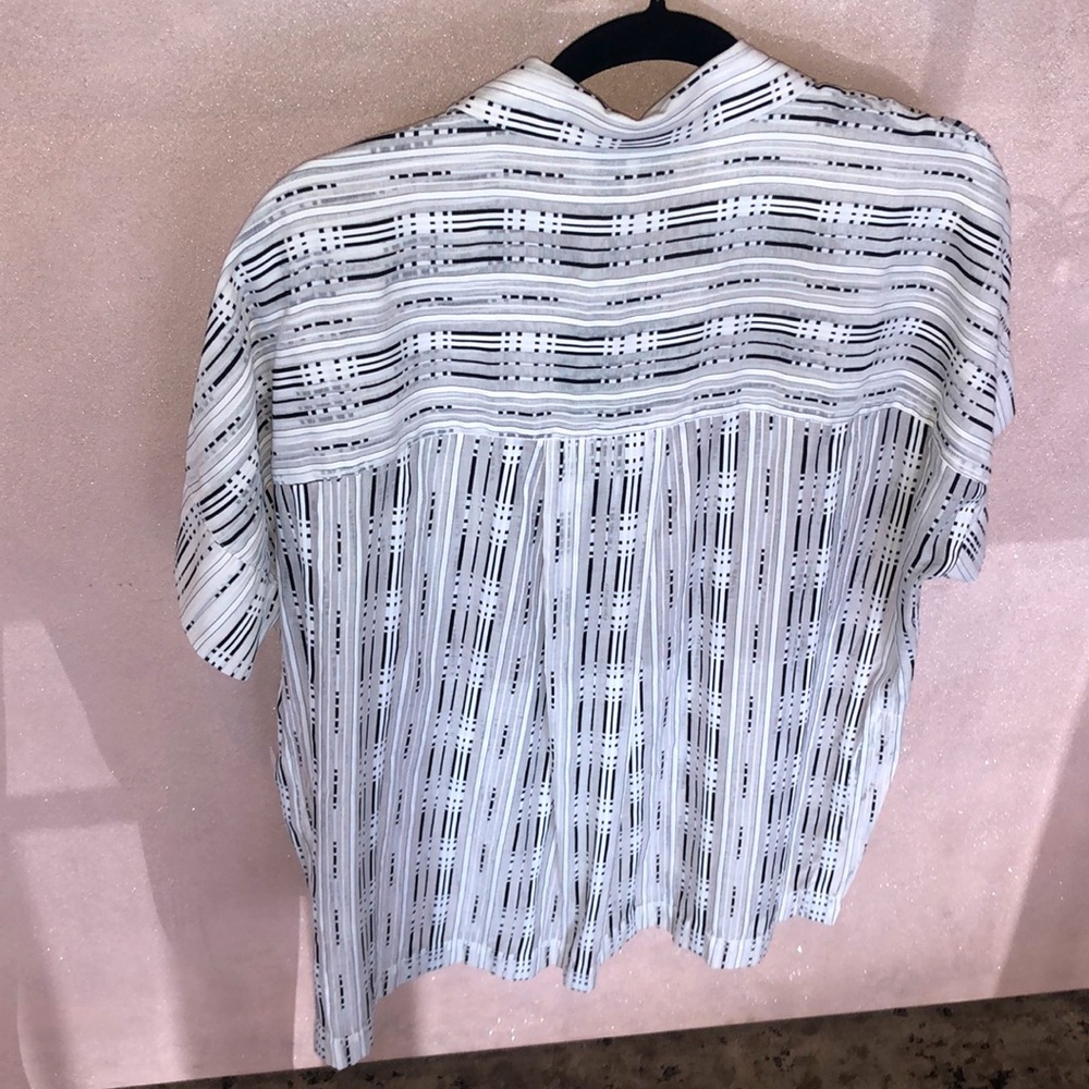 Note Shirt - Picture 2 of 2